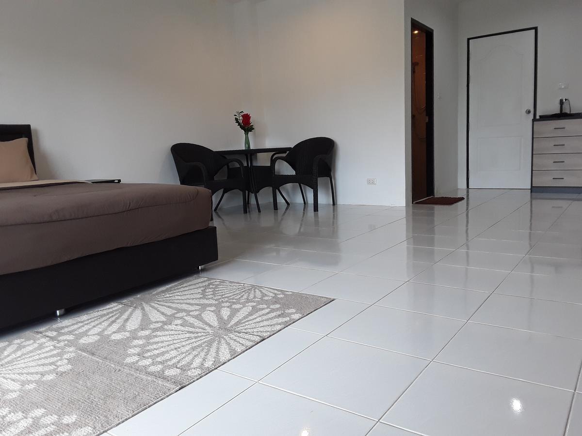 Saiyuan Guesthouse Rawai Стая снимка